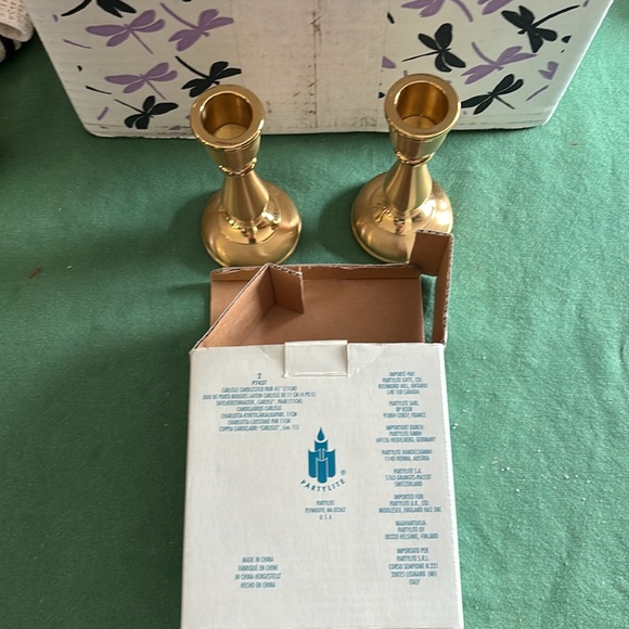 Partylite Carlisle 4.5” Candlestick pair - Picture 2 of 3